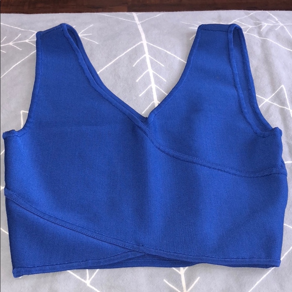 Cropped cross over tank